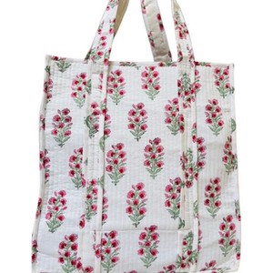 Grand sac fourre-tout matelassé surdimensionné pour le week-end - Sac de voyage en coton imprimé à la main pour les courses et les voyages, sacs faits main pour femmes - Product Image 2