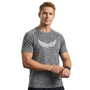 T-shirt à manches courtes gris chiné pour homme avec logo blanc imprimé sur le devant, coupe décontractée en jersey à séchage rapide - Product Image 2