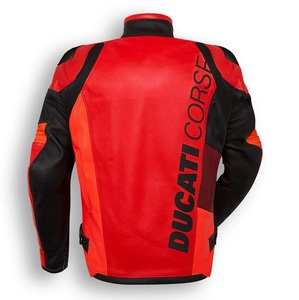 เสื้อแจ็คเก็ตหนังสีแดง Ducati สำหรับทุกเพศ พิมพ์ลายด้วยความร้อน แขนยาว กันลม สำหรับขี่มอเตอร์ไซค์ ผู้ใหญ่ ฤดูใบไม้ผลิ น้ำหนัก 220 กรัม ด้านหน้า - Product Image 2