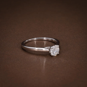 Anillo de compromiso solitario redondo con diamante redondo certificado VVS2 de 4 puntas, anillo de promesa, regalo de aniversario para ella en oro de 14K y 18K - Product Image 2