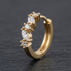 Boucles d'oreilles créoles délicates plaquées or jaune avec diamants de laboratoire taille marquise pour femme, piercing de cartilage, boucles d'oreilles multiples - Product Image 1
