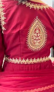Présentation du nouveau costume Anarkali maxi de créateur dans un style fantaisie - Product Image 2