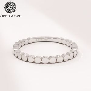 แหวนหมั้นทรงกลมประดับมอสซาไนต์เงินแท้จาก Charm Jewells ดีไซน์คลาสสิกสำหรับผู้หญิง รับรองโดย IGI เหมาะสำหรับใส่ทุกวัน - Product Image 5