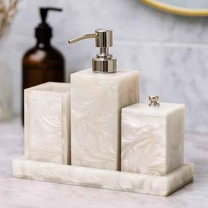 Juego de Baño de Resina de Tres Piezas, Jabonera Redonda, Portacepillos de Dientes, Dispensador de Jabón, Diseño Minimalista, Accesorios de Baño - Product Image 5