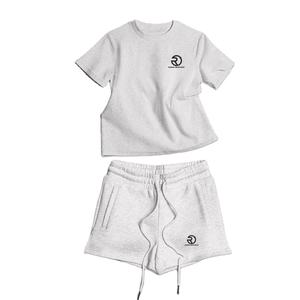 Ensemble de survêtement de printemps T-shirt oversize Short cargo en coton éponge Ensemble court décontracté 2 pièces Streetwear unisexe - Product Image 2