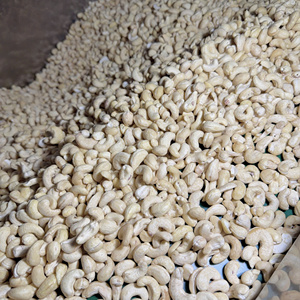Factory Cheap Price Vietnam Cashew <b>Nuts</b> Wholesale Ww180, Ww210 Premium Cashew <b>Nut</b> With Free Tax - Product Image 1