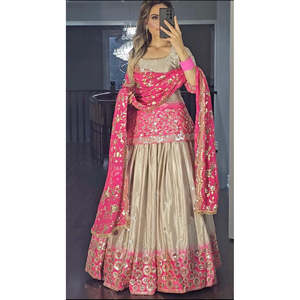 Lehenga de Diseñadores Nuevos de Label Mayra en Estilo Elegante, Conjunto de Top para Mujer con Toque Elegante, Talla S (36), 1500 g - Product Image 2