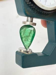 Lote de Esmeraldas Verdes Mixtas, Gemas Sueltas Facetadas, Formas Variadas, Piedras para Joyería - Product Image 3