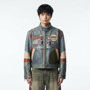 Blouson de motard pour homme en cuir gris chiné, avec motif 'Knuckle Wrap' et graphique d'arts martiaux, thème sportif - Product Image 1