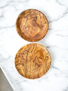 Plateau rond en bois d'olivier tunisien fait main, décoratif, écologique et de haute qualité - Product Image 4