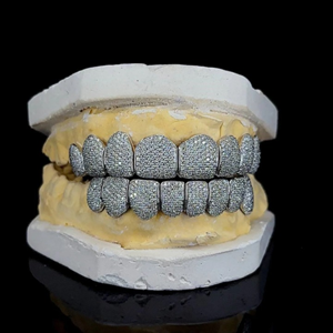 Hip Hop Custom 925 Silver Silver/Rhodium Plated Iced Moissanite Teeth Grillz IGI Certified Luxury Body Jewelry for Wedding - Product Image 4
