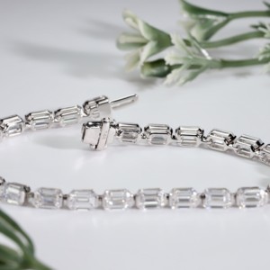 Emerald Cut Lab Grown Diamond Tennis Cubic Zirconia Link Bracelet Classic East West <b>Box</b> Setting Luxury Bracelets Unisex Fine - Product Image 1
