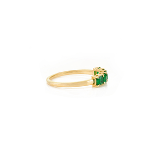 Anillo de Media Eternidad con Gema de Esmeralda de Corte Cuadrado, Diseño Clásico Minimalista, Apilable, Oro Amarillo Sólido K14, Fabricante de Joyería - Product Image 5