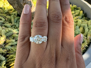 Platinum Plated Three Stone Diamond <b>Ring</b> Round Cut Prong Setting For Women's Fashion Classic Engagement <b>Ring</b> - Product Image 2