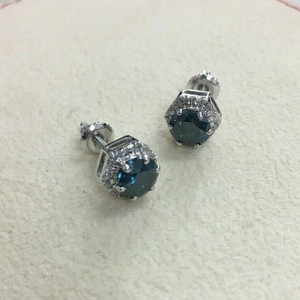 Boucles d'oreilles clous halo pour femme en argent sterling 925 plaqué rhodium avec diamant naturel bleu taille ronde de 1,68 carat, bijoux tendance pour mariage et soirée - Product Image 6