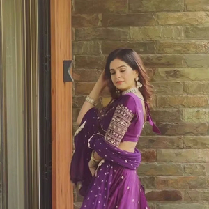 Lehenga de Seda Satinada de Diseño en Color Morado con Bordado de Hilo Pesado y Lentejuelas, Lehenga y Choli con Dupatta de Faux Georgette - Product Image 1