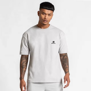 Conjunto de 2 Piezas para Hombre, Camiseta y Pantalones Cortos, Estilo Casual de Verano para Uso Diario, Traje de Algodón Transpirable para Estilo Hip Hop Urbano - Product Image 4