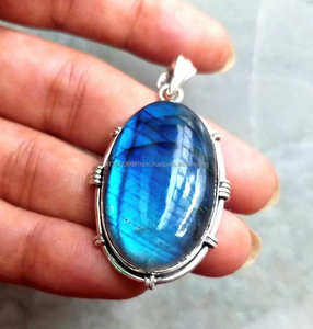 Pendentif en argent sterling 925 pendentif Labradorite pour collier bijoux en Labradorite faits à la main cadeau pour elle - Product Image 2