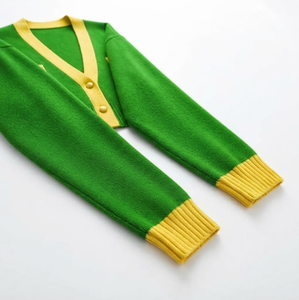 Cardigan d'uniforme scolaire à col en V, pull en tricot boutonné, en acrylique doux, broderie personnalisée du logo de l'école, fournisseur en gros - Product Image 4