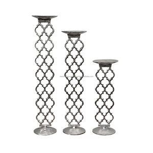 Juego de 3 Portavelas Marroquíes Premium • Centro de Mesa con Diseño de Rejilla Arabescada Abierta - Product Image 3