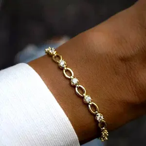 Bracelet tennis classique en argent sterling plaqué rhodium avec moissanite pour femme, bijou minimaliste à maillons. - Product Image 4