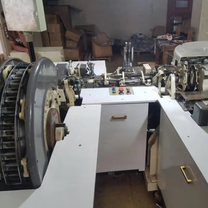 Machine à emballer les cigarettes électrique entièrement automatique Molins HLP 180 d'occasion, 180 paquets/minute, 220V/380V, garantie 1 an - Product Image 1