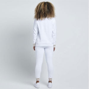 Wholesale Autumn Lightweight Windproof 100% Cotton Ladies Hooded <b>Tracksuits</b> Custom Front 2-piece Sets Jogging Oem Odm Service - Product Image 3