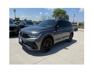 Autos Volkswagen-Tiguan SE R-Line Black 2022 CERTIFICADOS E INSPECCIONADOS Disponibles para Exportación - Product Image 1