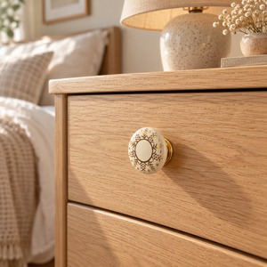Poignée de meuble décorative SHUBAHM en céramique ivoire avec motif floral doré, bouton rond pour tiroir et armoire - Product Image 4