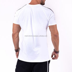 เสื้อยืดออกกำลังกายผู้ชายทรงปกติ คุณภาพสูง ผ้าฝ้าย 100% สีดำ แห้งเร็ว ระบายอากาศได้ดี - Product Image 2