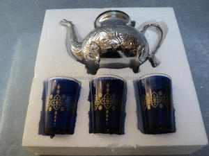 Théière marocaine en verre avec verres, de style marocain - Product Image 4