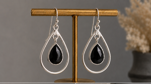 Boucles d'oreilles en argent sterling avec onyx noir, boucles d'oreilles pendantes en pierres précieuses faites à la main, bijoux élégants en onyx noir - Product Image 3