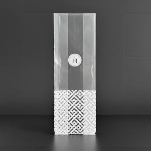 Sac en film laminé conçu pour un emballage sécurisé des produits avec une protection multicouche et une fermeture robuste - Product Image 2