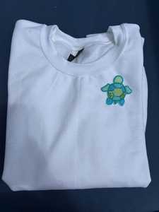 Débardeur sans manches en coton côtelé blanc brodé de perles personnalisable pour femme, coupe ajustée, garniture olive, vêtement décontracté d'été - Product Image 6