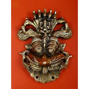 Panchanaga Kirtimukha Sculpture murale suspendue 6 pouces avec Ganesha assis sur le dessus - Product Image 1