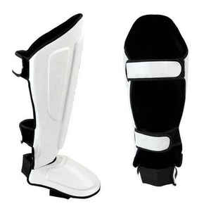 Protège-tibias en matériau composite blanc avec fermeture auto-agrippante pour la protection sportive des adultes, design léger - Product Image 1