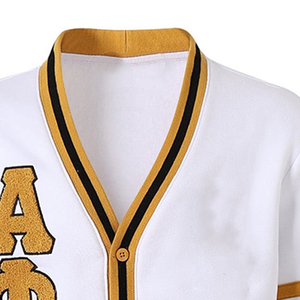 Cardigan blanc Alpha Phi Fraternity, bordure dorée et noire, boutons sur le devant, manches longues, pull pour homme, tricoté en acrylique, col en V, style universitaire - Product Image 4