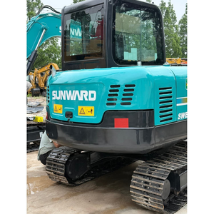 Excavatrice d'occasion SUNWARD SWE60E, 6 tonnes, excavatrice hydraulique sur chenilles d'occasion avec une capacité de pelle de 0,22 m³ - Product Image 4