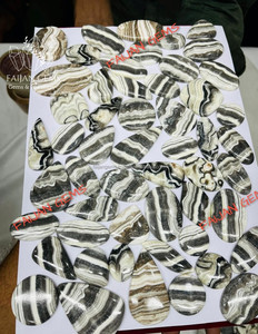พลอย FAIJAN GEMS 100% ธรรมชาติ เซ็บราบีแจสเปอร์ คาโบชอง พลอยเม็ดเดี่ยว รูปทรงผสมผสานสำหรับทำเครื่องประดับ ราชสถาน ขนาดปรับแต่งได้ - Product Image 4