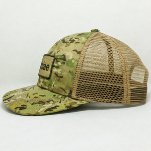 Gorra Trucker de Camuflaje con Logotipo Personalizado al por Mayor, Gorra de Malla Transpirable con Parche de Cuero, 6 Paneles, Perfil Medio, Estructurada, de Alta Calidad - Product Image 4