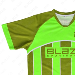 ชุดฝึกฟุตบอลผ้าโพลีเอสเตอร์ชุดฝึกเล่นฟุตบอลของเด็กผู้ชายเครื่องแบบของผู้ชายชุดฟุตบอลฝรั่งเศสดีไซน์ใหม่100% ออกแบบได้ตามต้องการ - Product Image 5