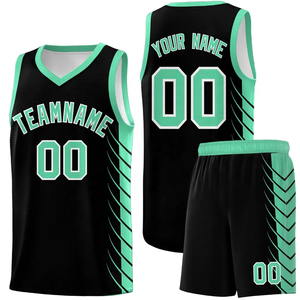 Uniforme de Baloncesto Transpirable con Tejido de Malla Personalizado, Servicio OEM para Equipos con Logotipo y Números, Conjunto de Camiseta y Pantalones Cortos - Product Image 1