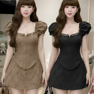 Elegante Conjunto de Dos Piezas para Verano, Conjunto Casual para Mujer, Ajustado, Cómodo, de Algodón Natural, Sólido, Lavable, Ecológico, ODM - Product Image 1