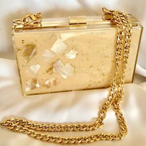 Bolso de Mano Elegante de Resina Hecho a Mano con Diseño Floral Personalizado para Mujer, Bolso de Diseñador de Boutique, Regalo para Fiesta, H a CRAFT - Product Image 3