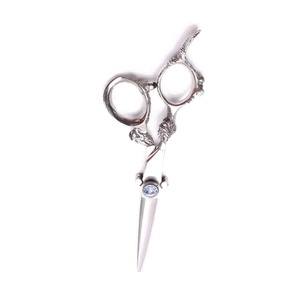 Ciseaux de barbier TWEEZEX INTERNATIONAL en acier inoxydable personnalisés, logo sur mesure, 6 pouces, pointe arrondie, pour droitiers, modèle sans dents - Product Image 2