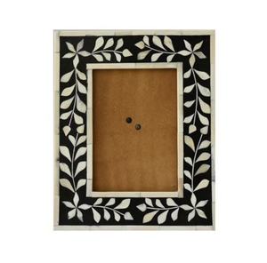 Nuevo diseño de marco de fotos con incrustaciones de nácar, marco floral hecho a mano de MDF y resina, marco para fotos con nácar a precio de fábrica al por mayor. - Product Image 3