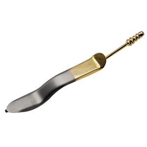 Retractor Bucal Quirúrgico Dental con Succión - Product Image 1