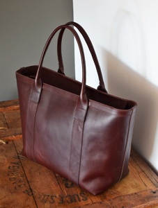 Fabricante mayorista de bolsos de mano de cuero para mujer, nuevo diseño de moda, duraderos, de alta demanda, ecológicos. - Product Image 4