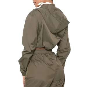 ชุดเซ็ตแทรคสูทผ้าไนลอนกันลมระบายอากาศได้ดี ทรงหลวม สไตล์ลำลอง คุณภาพสูง สำหรับผู้ชาย  ชุดฤดูร้อนแบบสั้น สีพื้น - Product Image 4