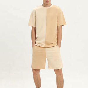 ขายส่งเสื้อผ้าดีไซน์ระบายอากาศได้ดี ราคาถูก ผลิตเสื้อผ้าเปล่าเรียบง่าย ผ้าฝ้าย 100% ชุดเซ็ตขาสั้นผู้ชายแบบสั่งทำได้ - Product Image 4